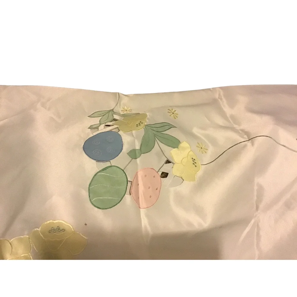 Vintage  Satin Tablecloth Oblong with Appliqué Flowers. Size 60 X 42